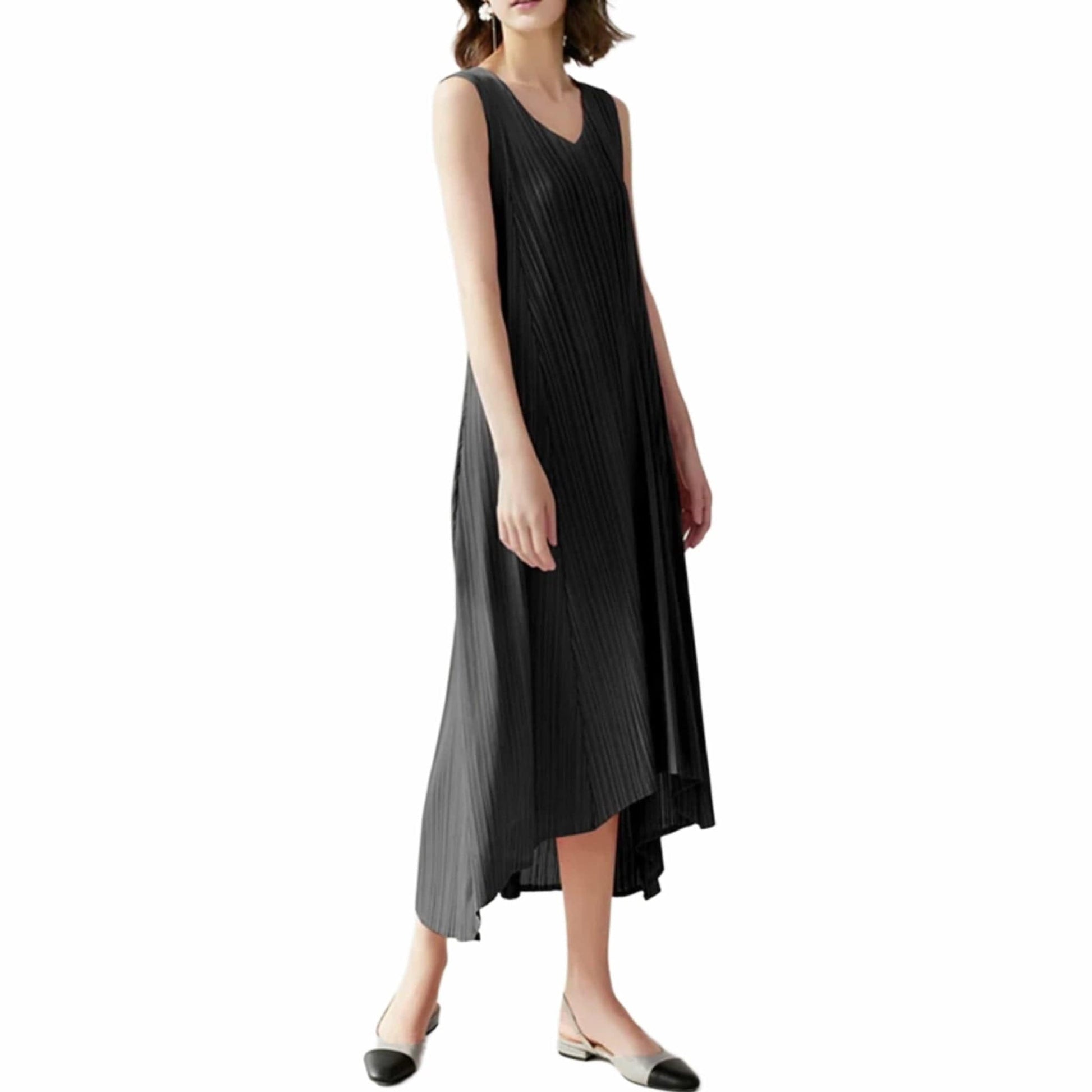 pleated black sleeveless dress free size