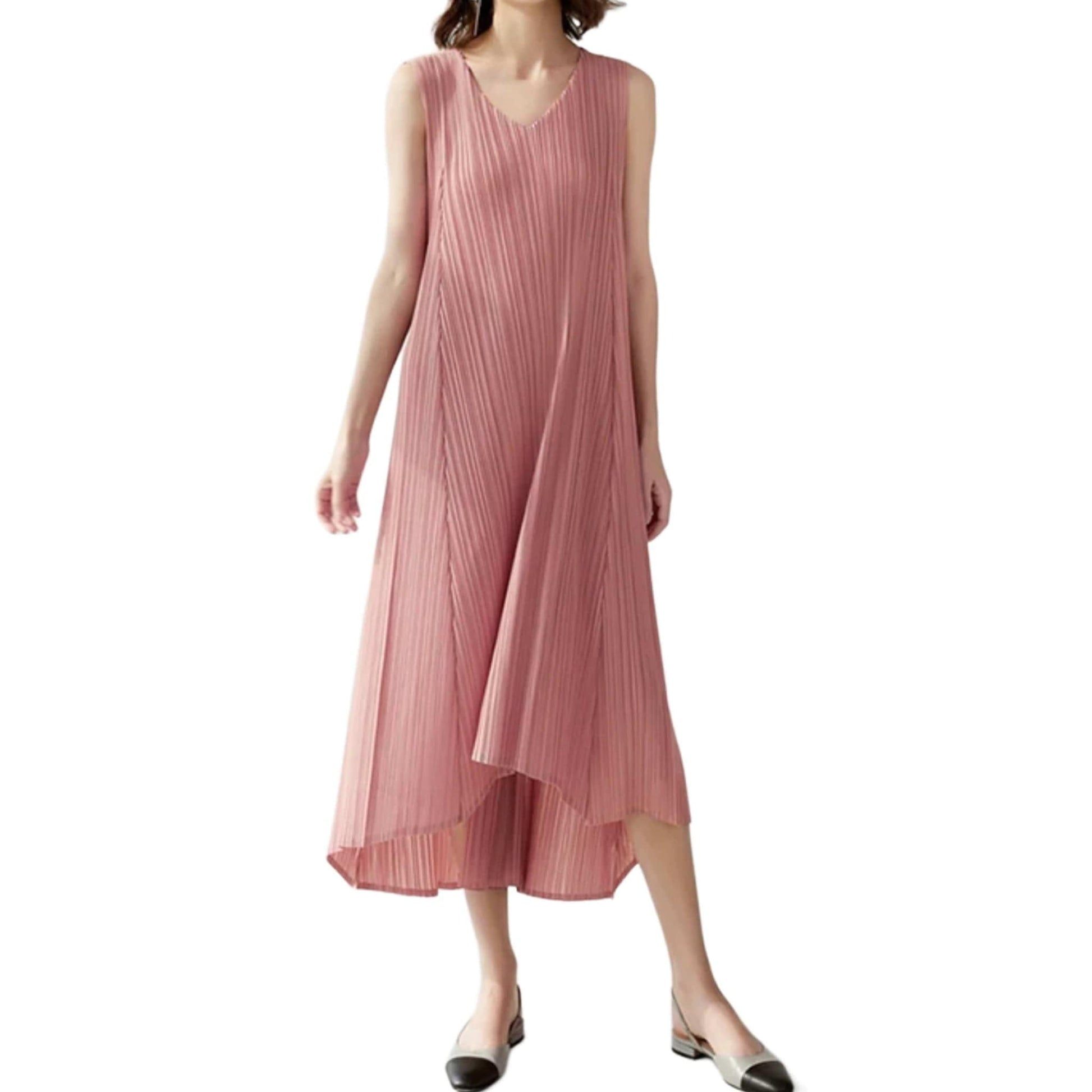 Pleated v-neck sleeveless dress free size